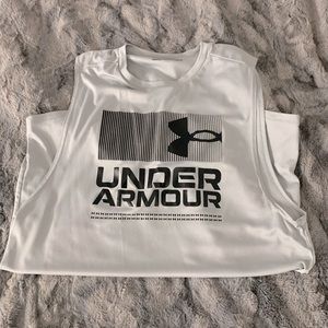 Under Armour medium tank